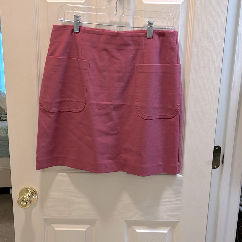 Loft outlet skirt.